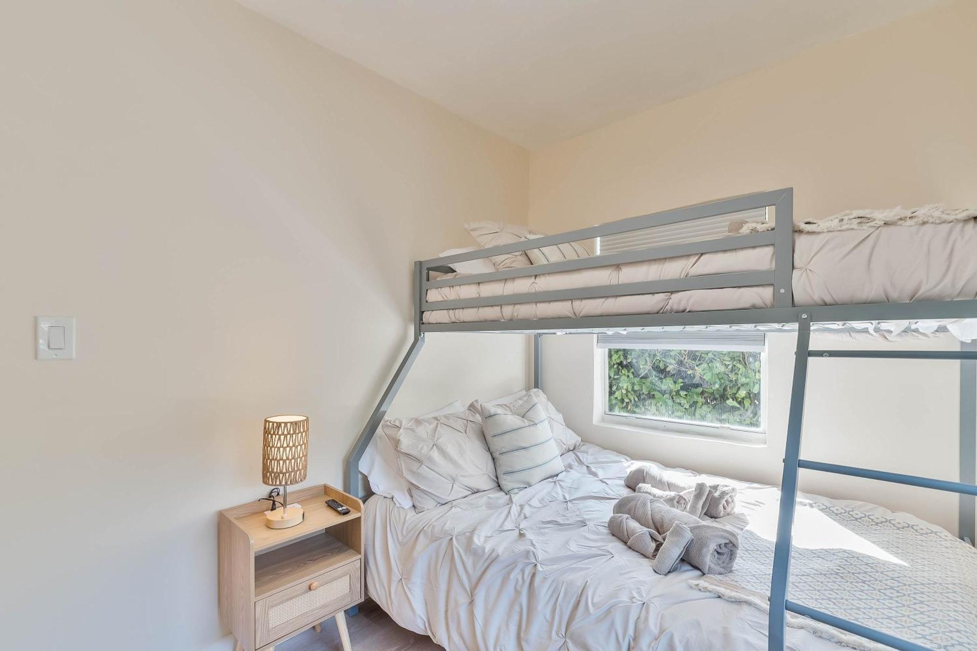 Holiday home Casa Bellini Modern 3br W Bbq -10 Mins To Beac
