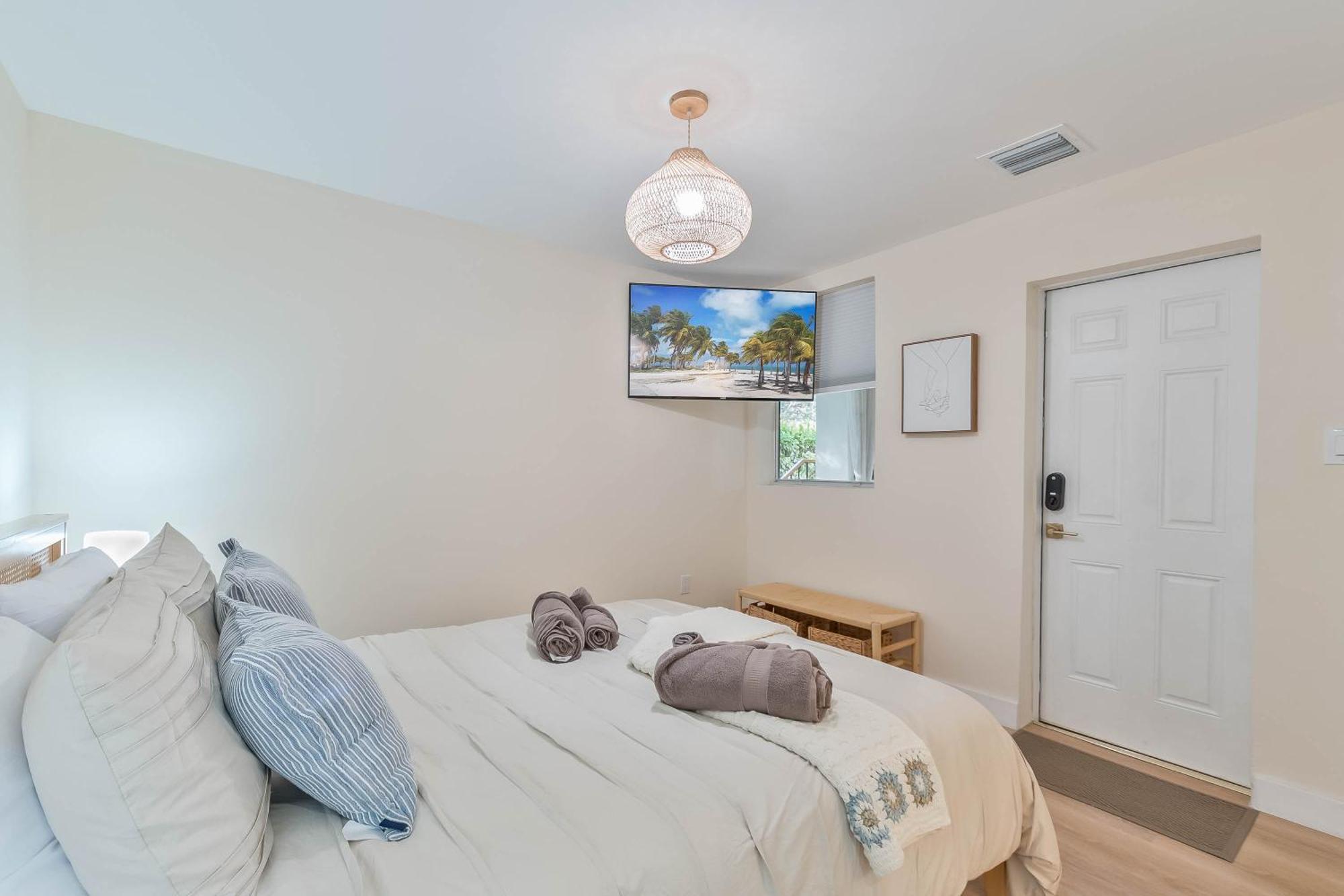 Casa Bellini Modern 3br W Bbq -10 Mins To Beac *